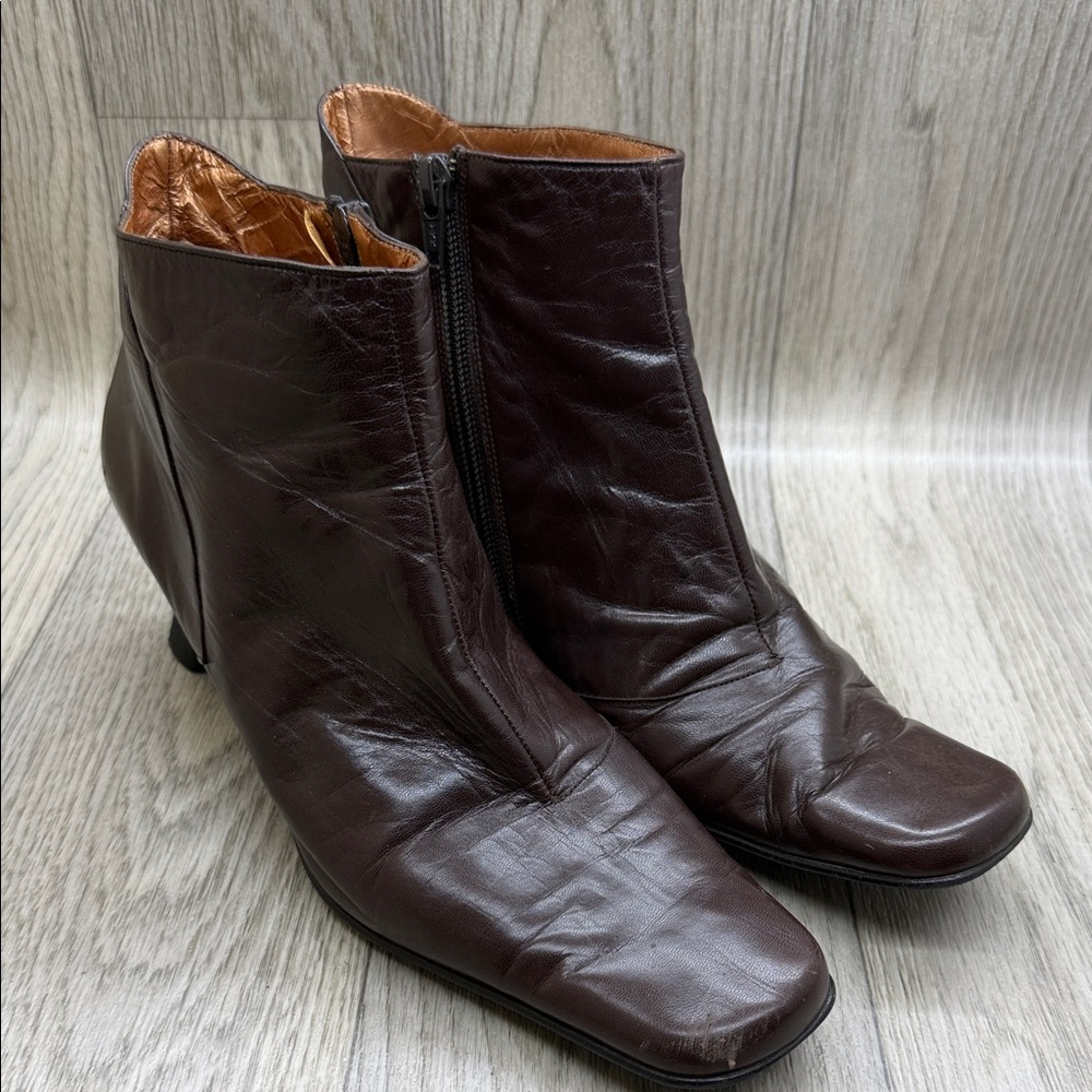 Charles Jourdan Dark Brown Heeled Boots